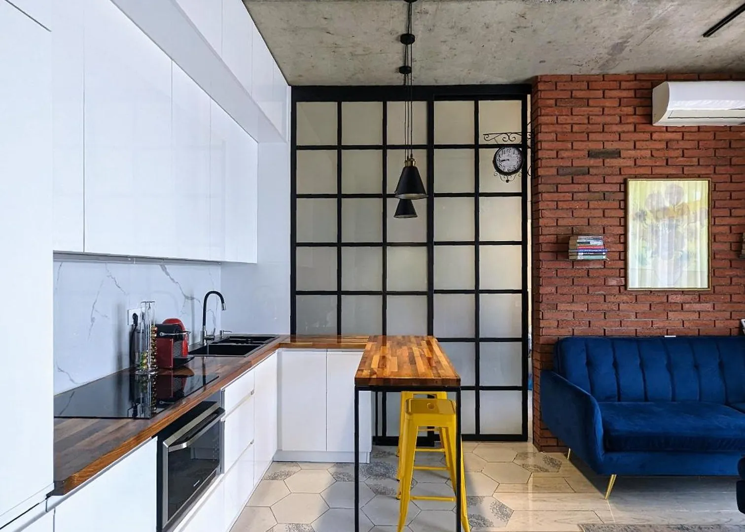 Apartment In Bagebi Tbilisi